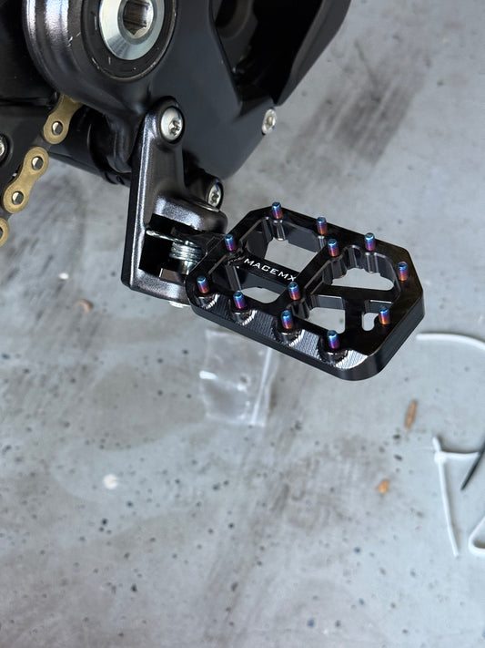 MaceMX Wide Foot Pegs